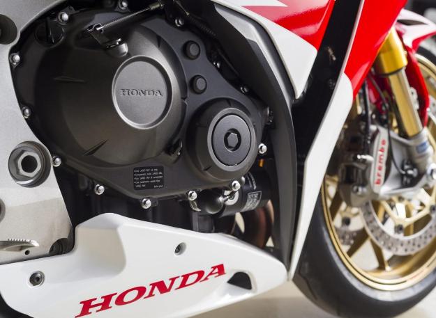 Honda CBR1000RR Fireblade SP 2014
