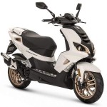 Peugeot Speedfight 4  50 the Best Scooter 2015