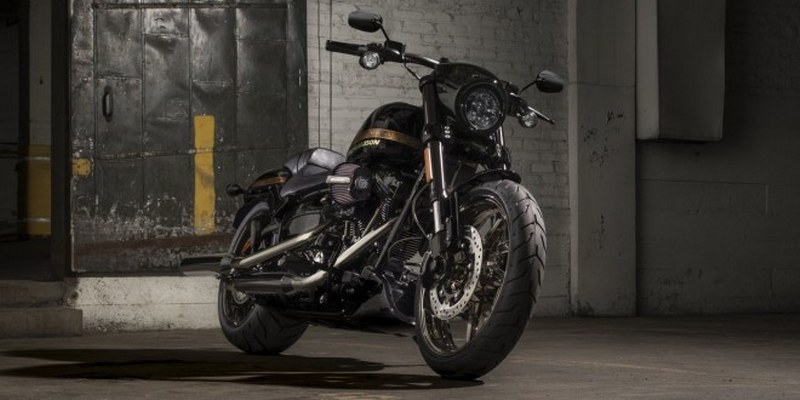 Harley-Davidson Launches CVO Street Muscle Breakout Motorcycle